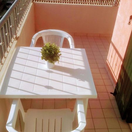 35 Mq In Centro A Caorle Apartment Bagian luar foto